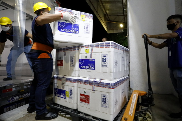 Vacinação em Pernambuco é reforçada com mais 102 mil doses