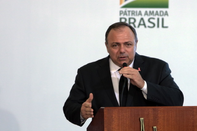 MS e Pfizer avançam em negociações para compra de vacinas