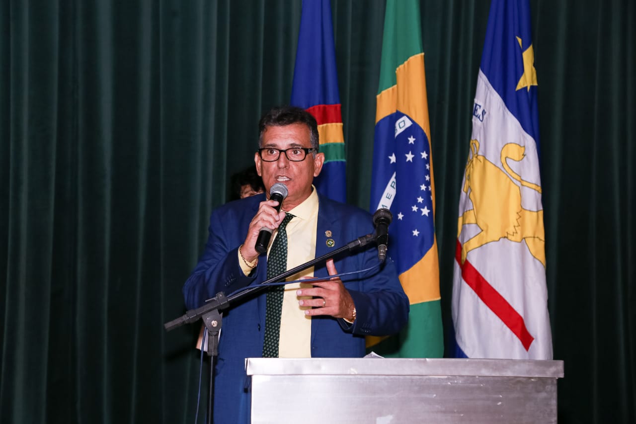 Meira entra com mandado de segurança contra quarentena