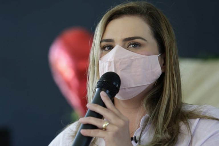Marília Arraes promove debate sobre Golpe Militar