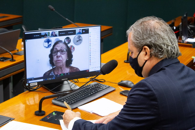 Tadeu provoca audiência pública para o audiovisual em Comissão