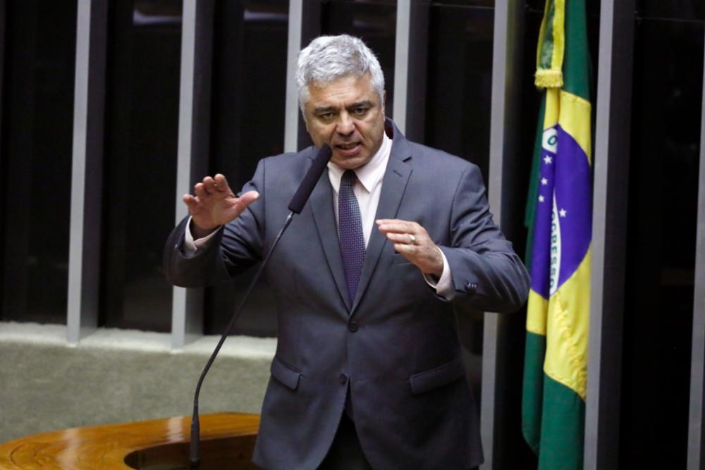 Senador Major Olímpio morre vítima de Covid