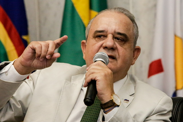 Aluísio Lessa solicita reabertura da UPAE Goiana