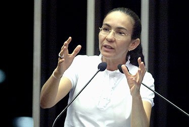 Rede elege Heloísa Helena como porta voz nacional do partido