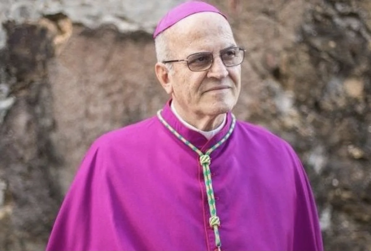 Arquidiocese pede que poderes se concentrem em salvar vidas