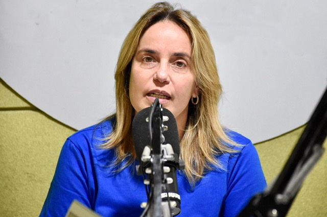 Alessandra Vieira cobra melhorias para as estradas de Pernambuco