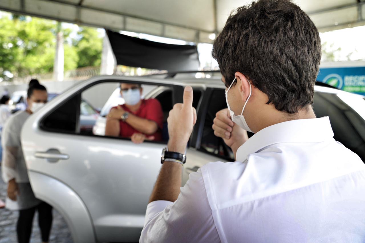 Presidente do TJPE recebe vacina contra Covid-19