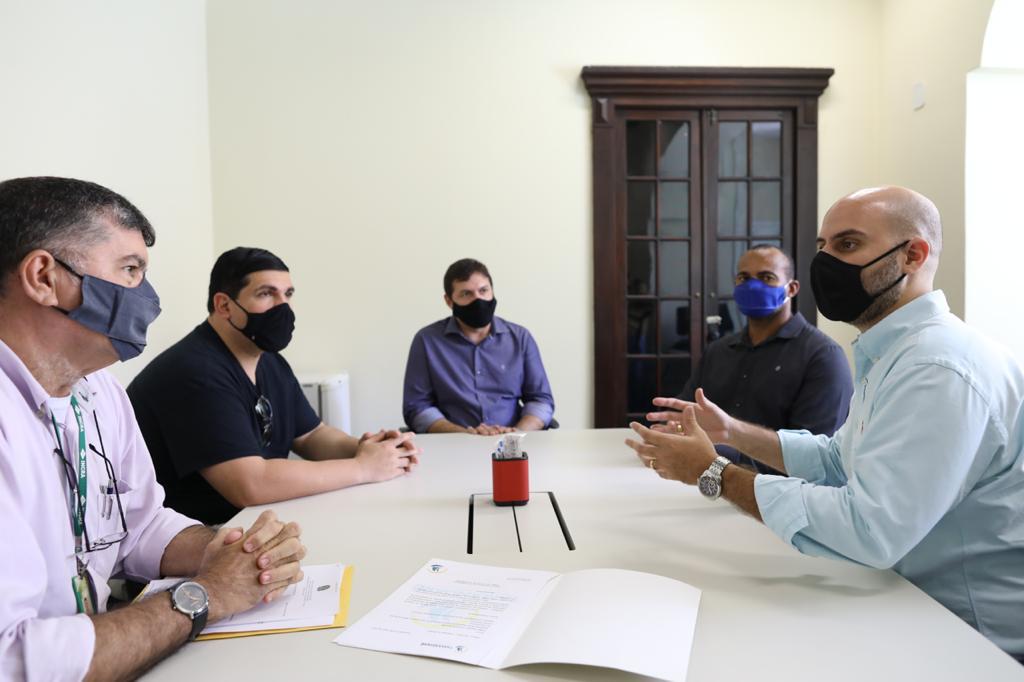 Romero articula parceria entre Incra e Prefeitura de Tamandaré