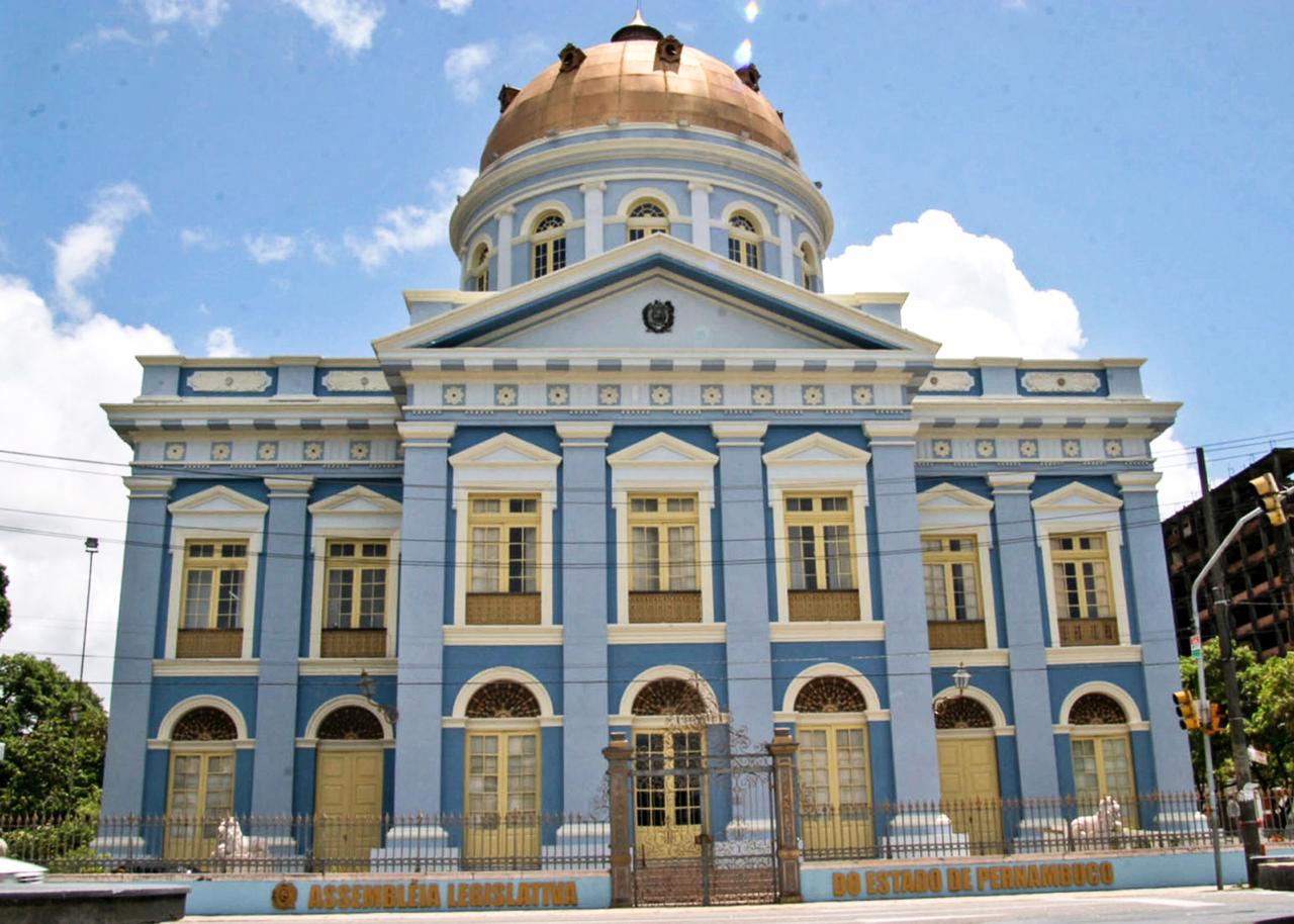 Alepe põe fim em polêmica sobre quem é contra ou a favor de igrejas