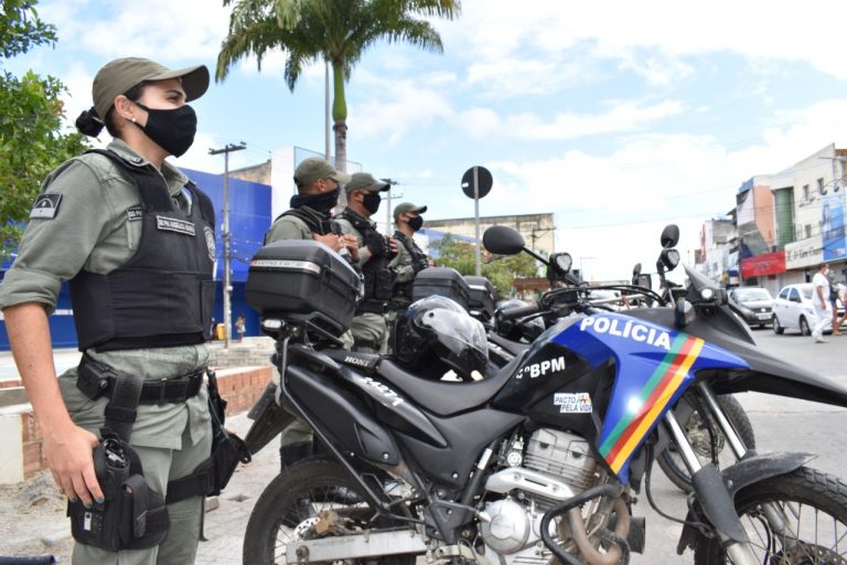 Números de homicídios e roubos seguem em queda em Pernambuco