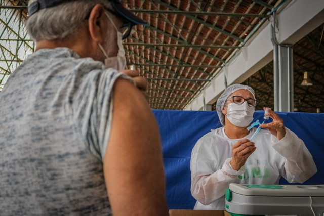 Mais de 68 mil pernambucanos não tomaram a 2ª dose da vacina