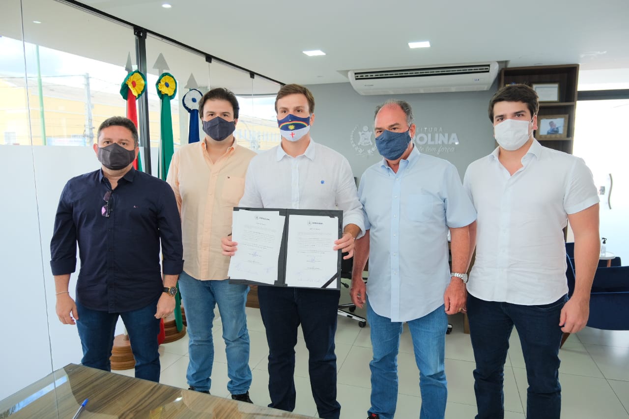 Miguel Coelho anuncia duplicação de avenidas em Petrolina