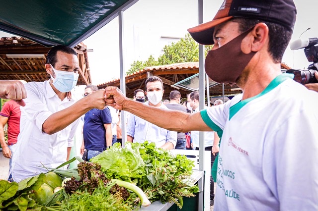 Diogo Moraes participa de série de entregas em Santa Cruz do Capibaribe