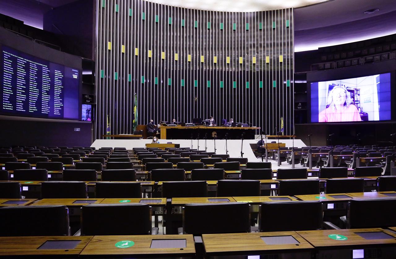 Proposta proíbe despejos durante a pandemia