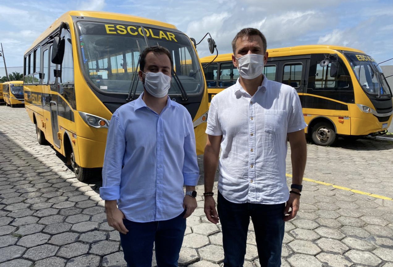 Noronha será contemplada com novo ônibus para transporte escolar