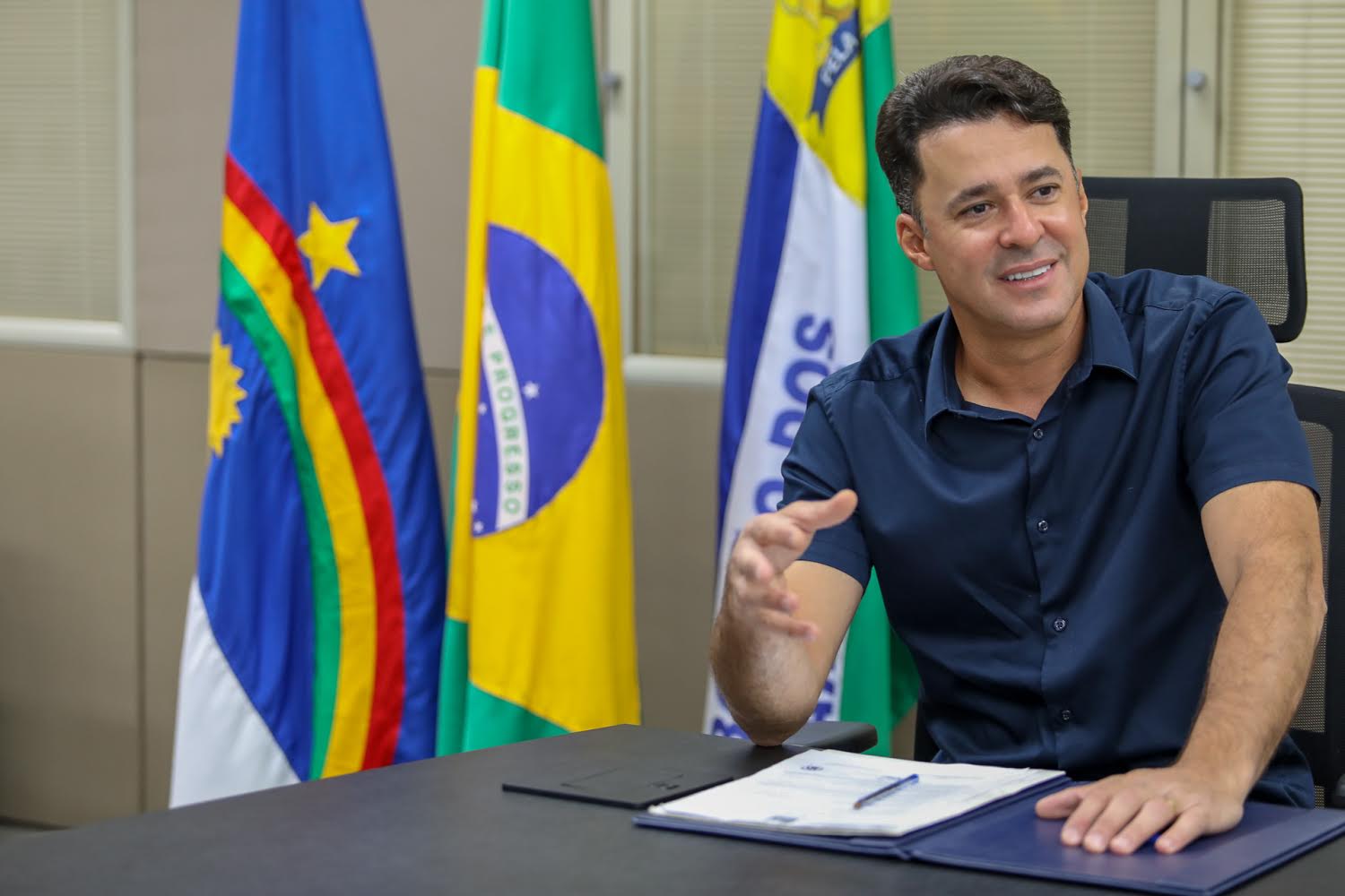 Cenário Político: Anderson mostra força em agenda ministerial