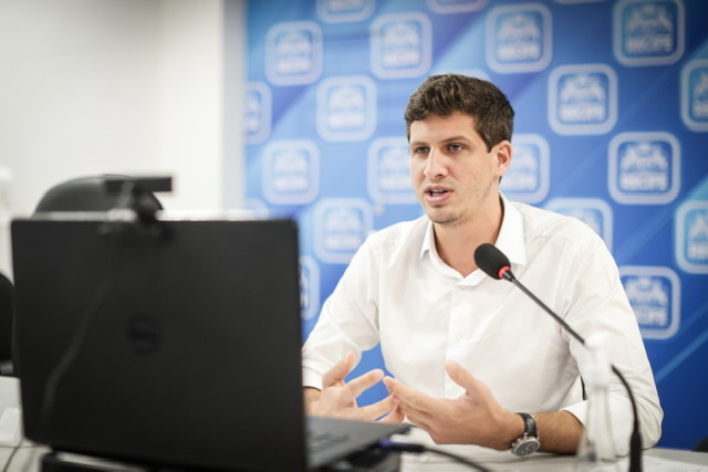 João Campos amplia vagas para o Cred Pop Recife