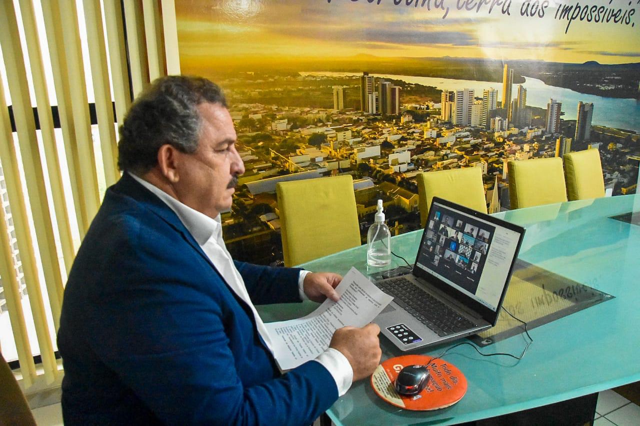 Reunião com representantes da segurança pública amplia diálogo sobre avanços na vacinação