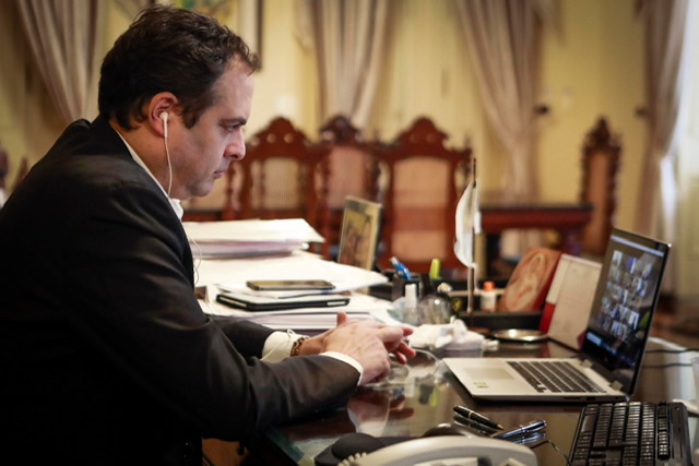 Paulo Câmara reforça pleito à ONU por mais vacinas