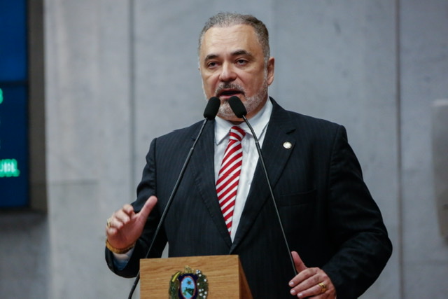 Marco Aurélio pede vacinação para trabalhadores portuários