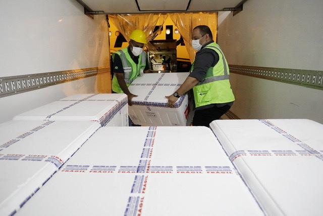 Pernambuco recebe mais 255.150 doses de vacinas