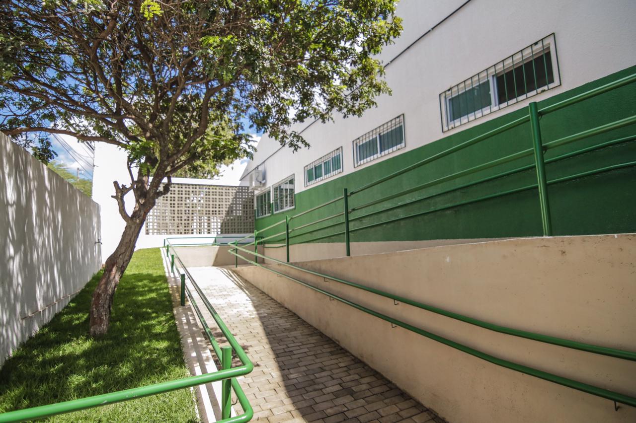 Raquel Lyra entrega creche e escola requalificadas