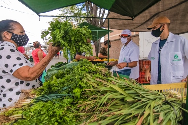 Feira da Agricultura Familiar de Caruaru movimenta economia local