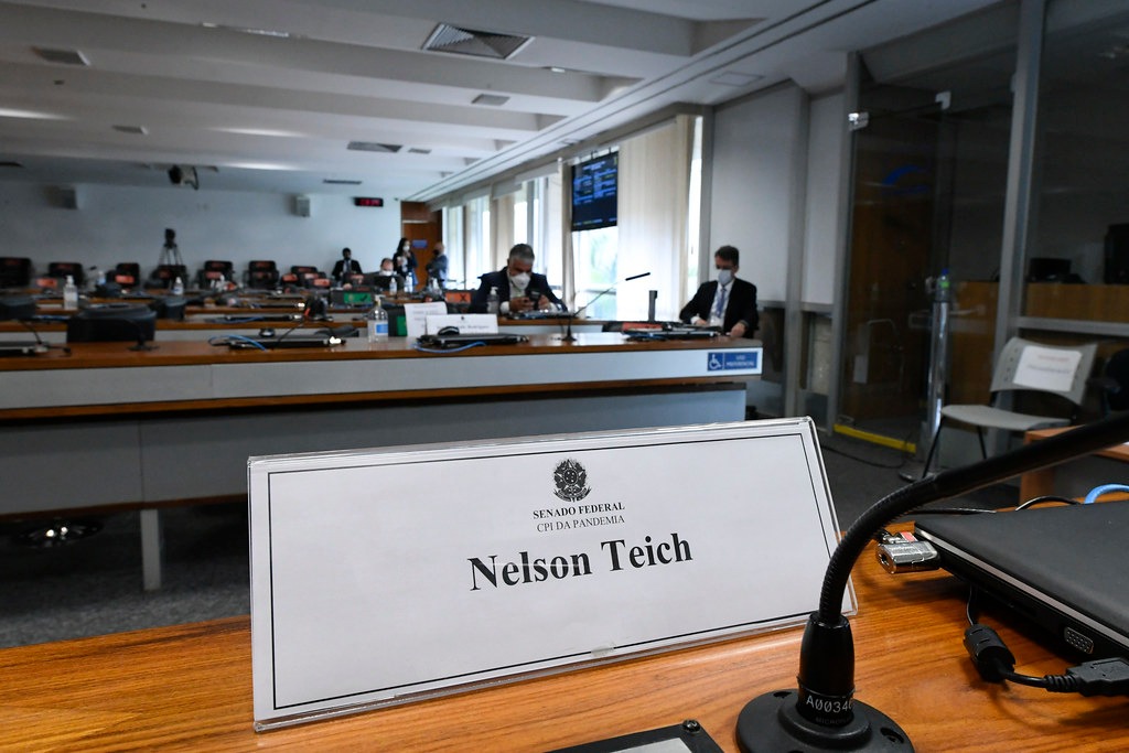 Ex-ministro da Saúde Nelson Teich depõe na CPI da Covid
