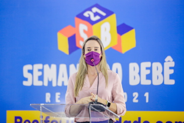 Vice-prefeita do Recife participa de painéis na VII Semana do Bebê