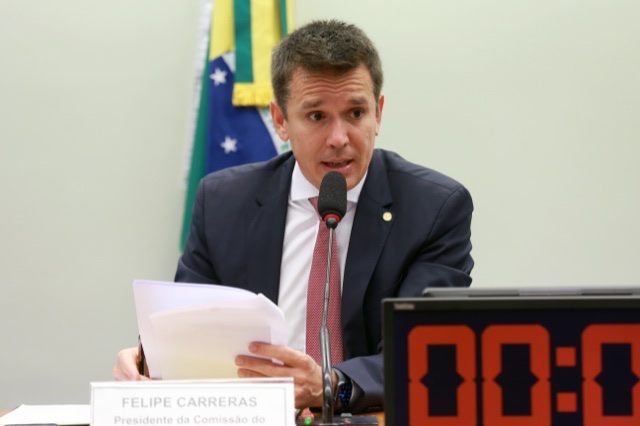 Comissão do Esporte vai convocar ministro da Saúde para saber protocolos da Copa América