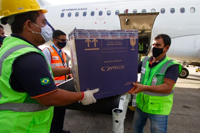 Pernambuco recebe novo lote da vacina Pfizer/BioNTech