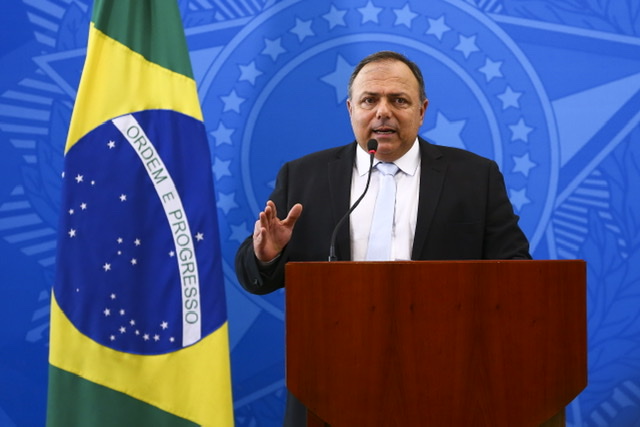 Pazuello comunica que não pode depor presencialmente em CPI