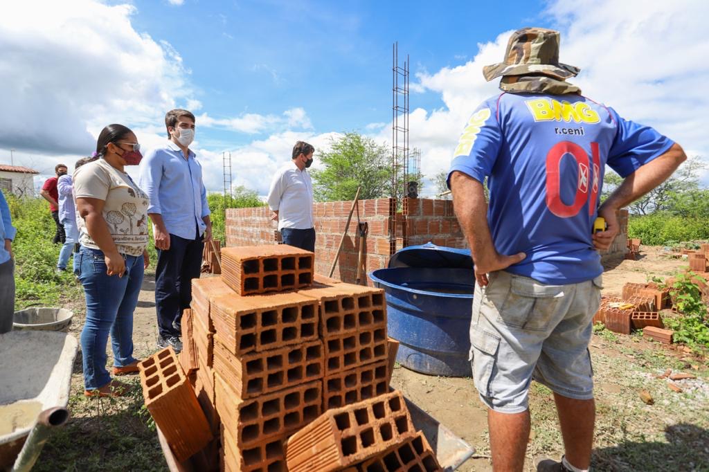 Antonio Coelho se reúne com lideranças do Agreste e Sertão