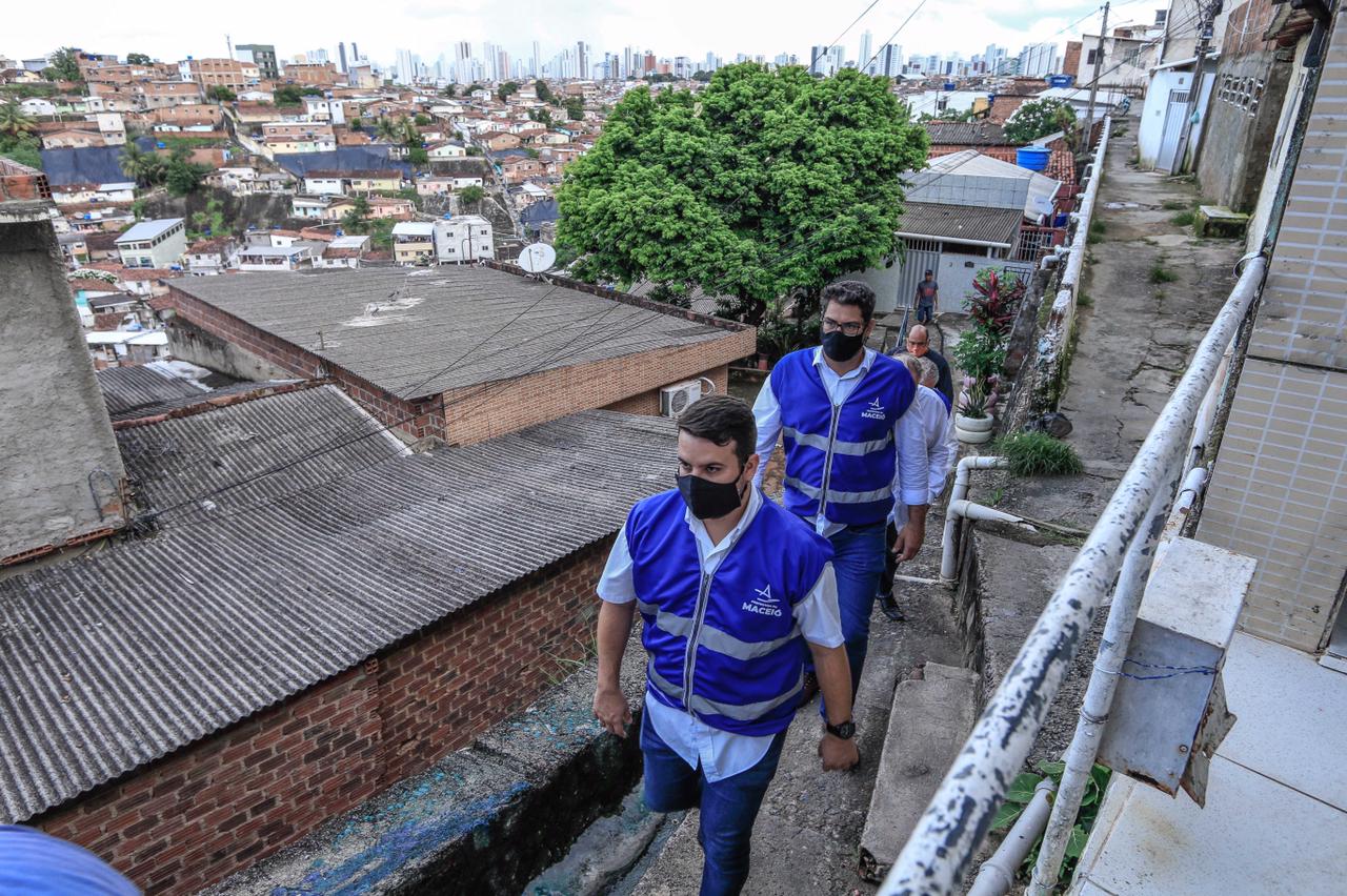 Recife se destaca nas ações de contenção de encostas