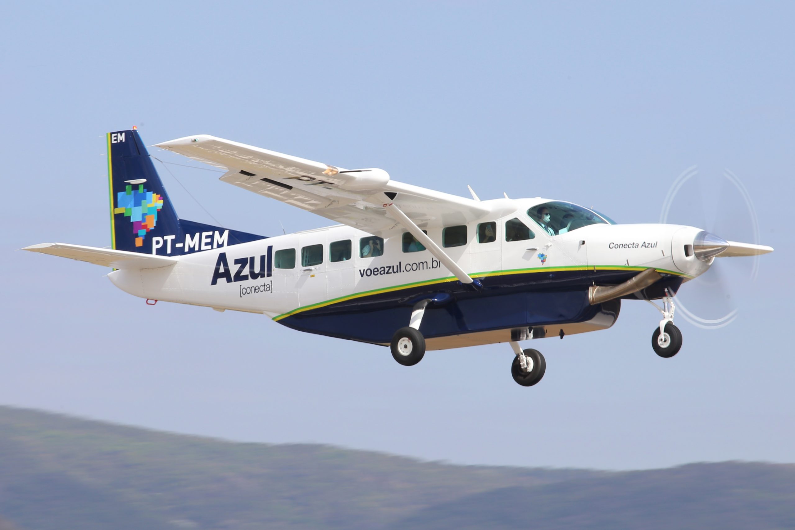 Azul anuncia início de suas operações em Patos