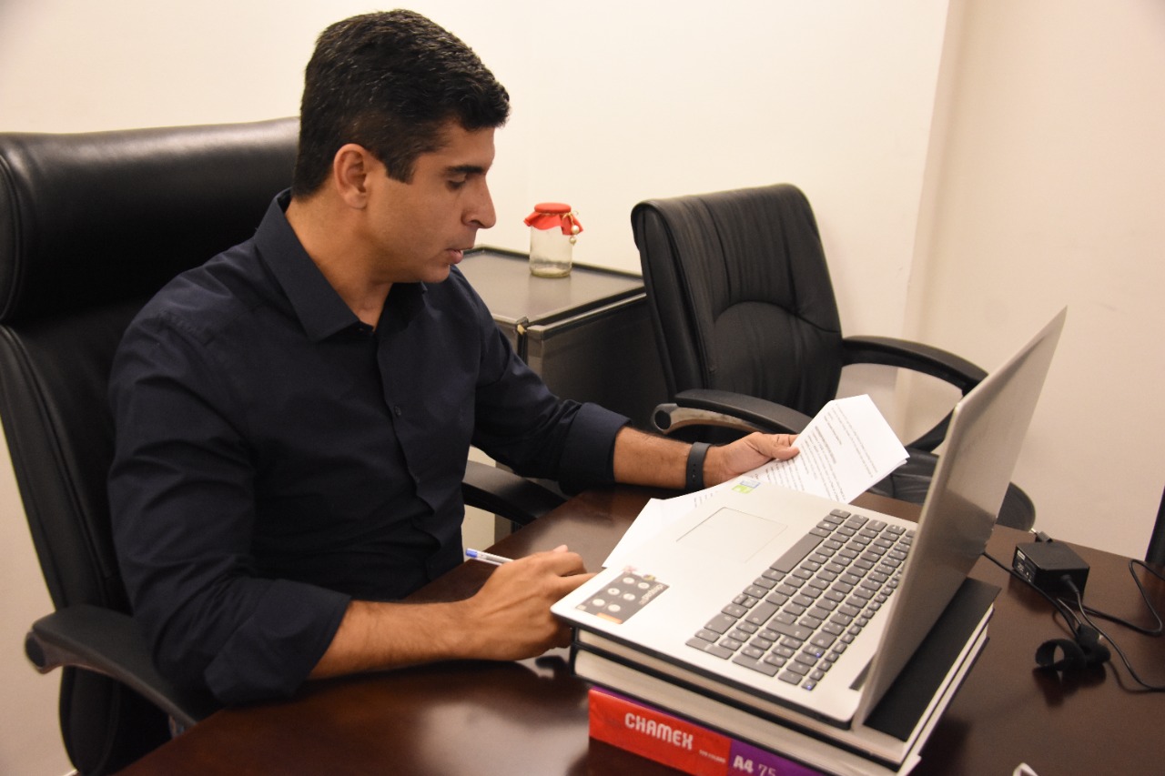 Lessa solicita ampliação da vacina Janssen para Santa Cruz e Toritama