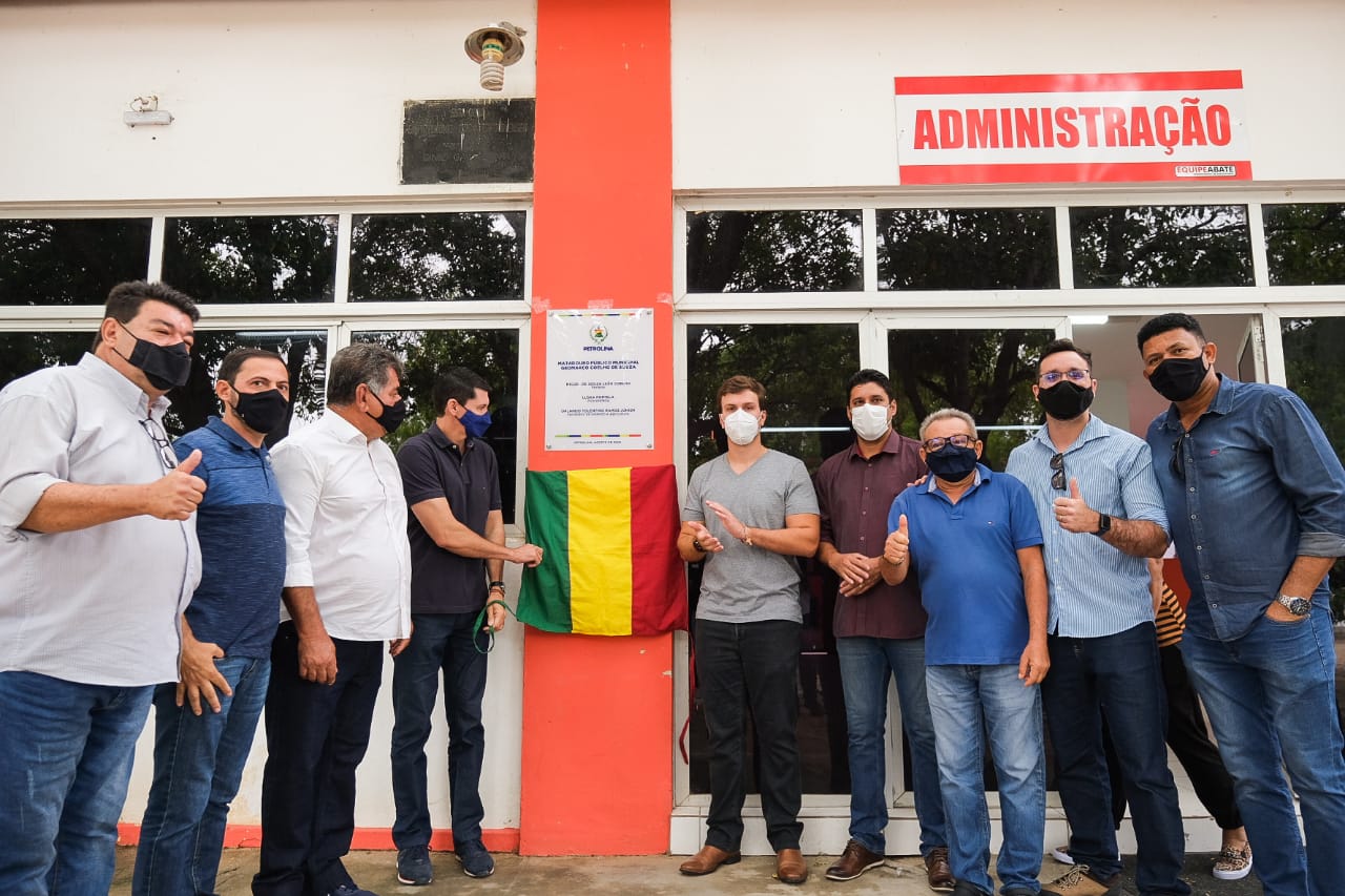 Abatedouro público de Petrolina volta a funcionar com nova estrutura