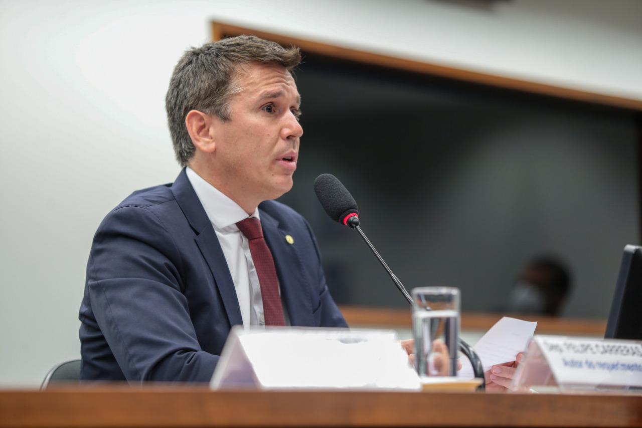 Ministros faltam à audiência sobre exploração de petróleo perto de Noronha