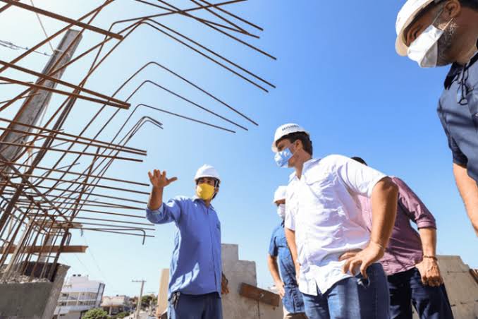 Miguel e ministro da Infraestrutura inauguram viaduto em Petrolina
