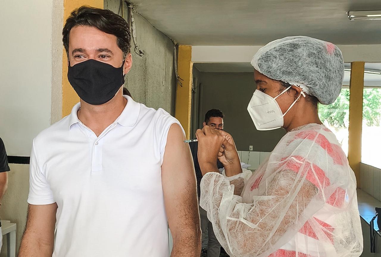 Jaboatão inicia vacinação de pessoas com 45 anos ou mais