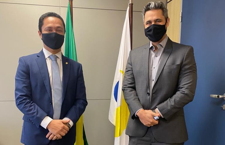 André articula extensão do serviço de telefonia em Pernambuco