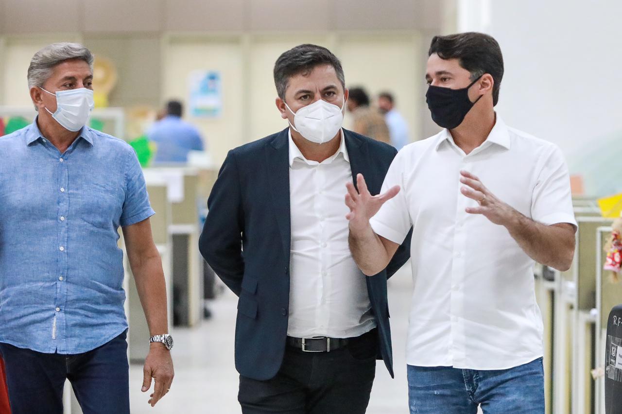 Anderson Ferreira se reúne com prefeitos do Agreste