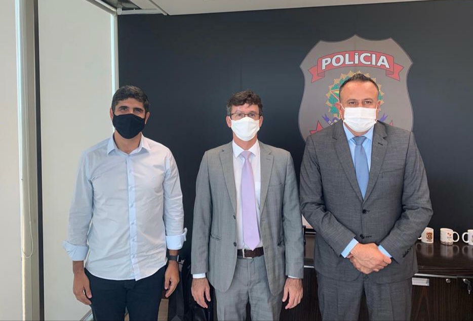 Lessa se reúne com novo superintendente da Polícia Federal