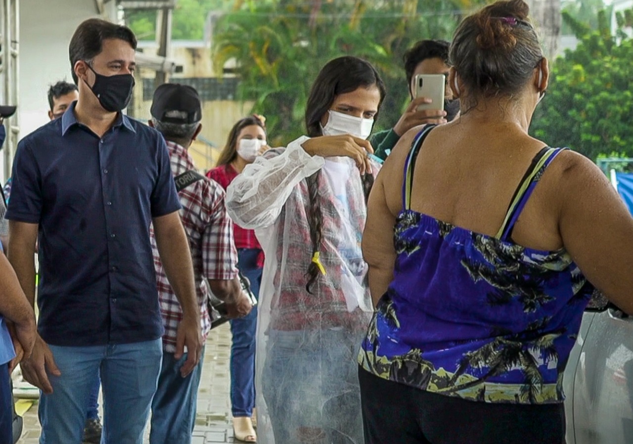 Jaboatão abre agendamento para vacinar pessoas a partir dos 42 anos