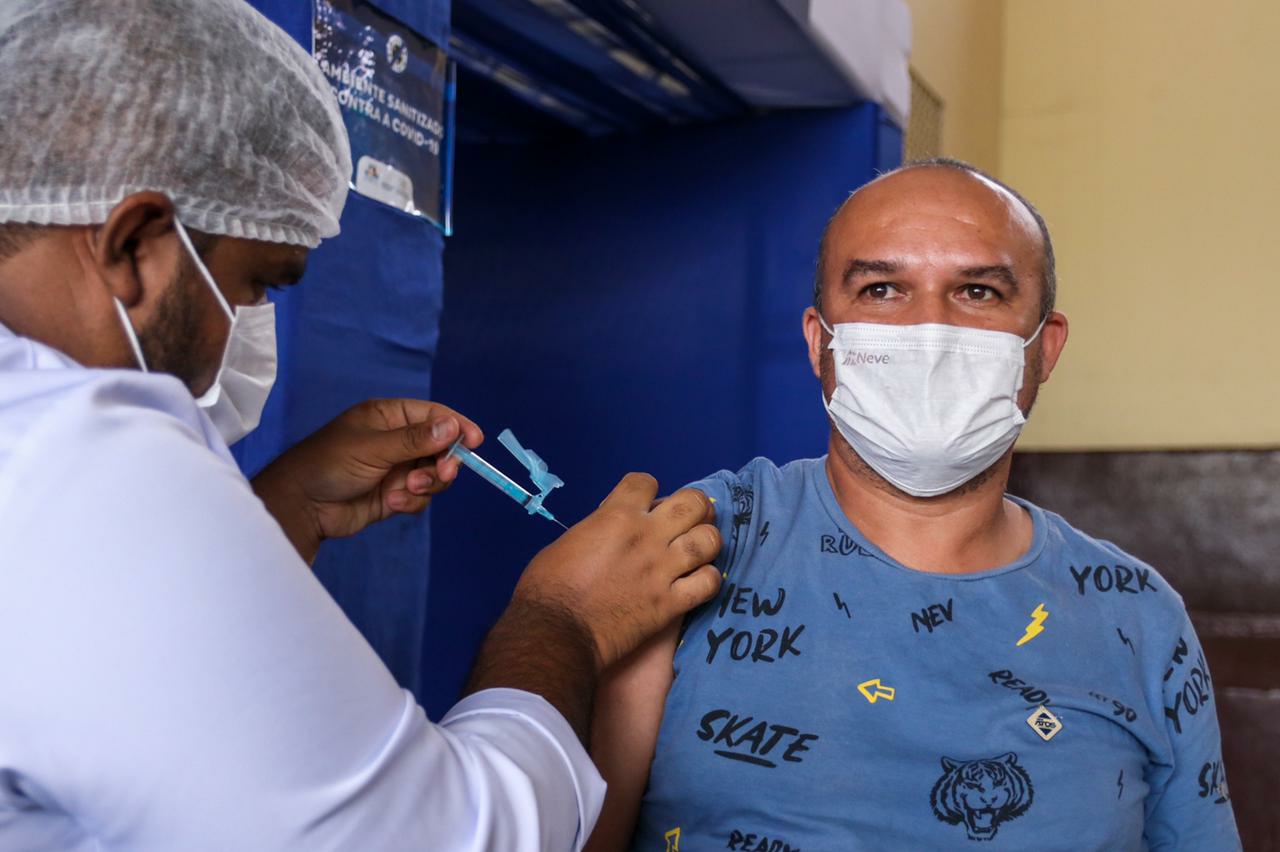 Vitória amplia vacinação para pessoas a partir de 48 anos