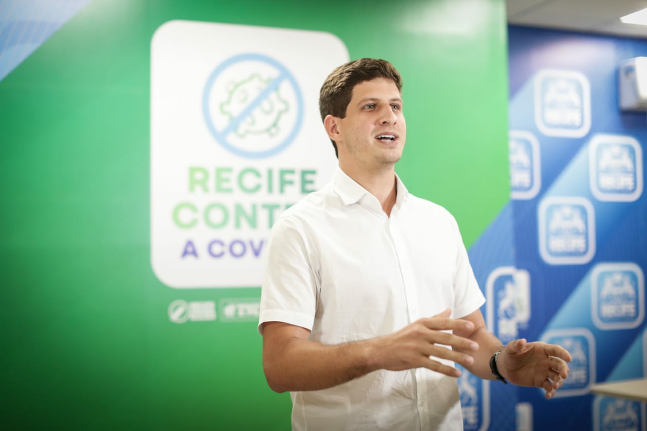 Recife abre vacinação para pessoas a partir dos 40 anos