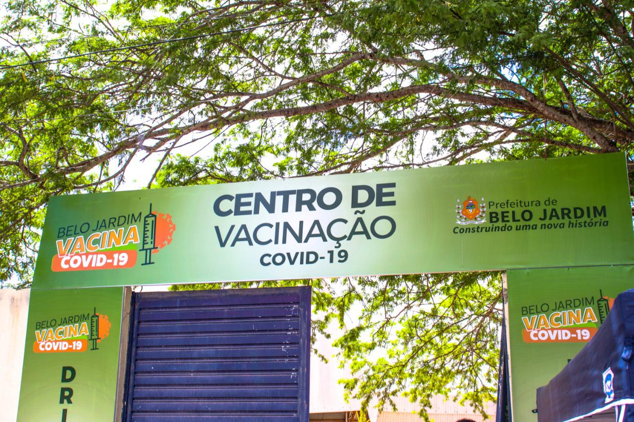 Belo Jardim utiliza 100% das doses de D1 do Centro de Vacinação