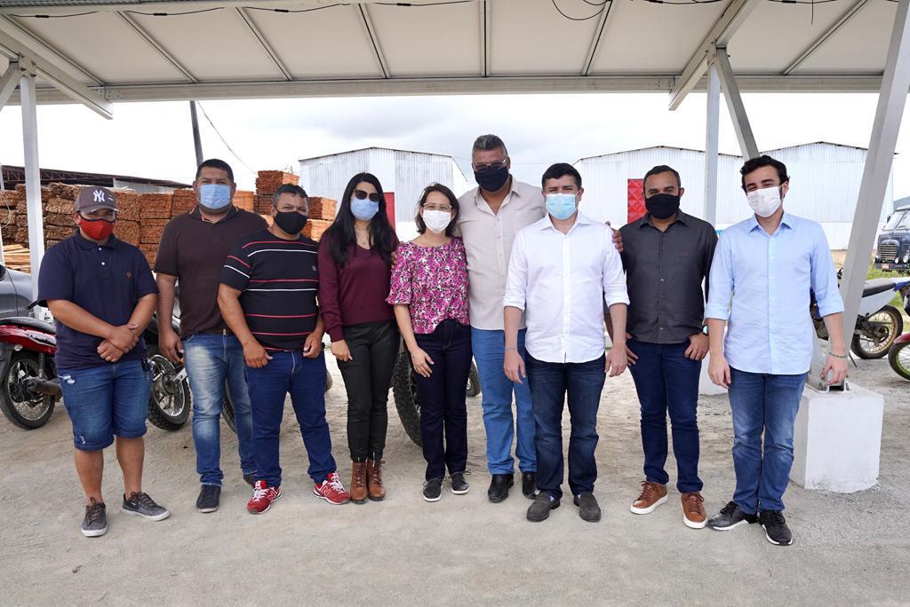 Deputado anuncia investimentos para Capoeiras