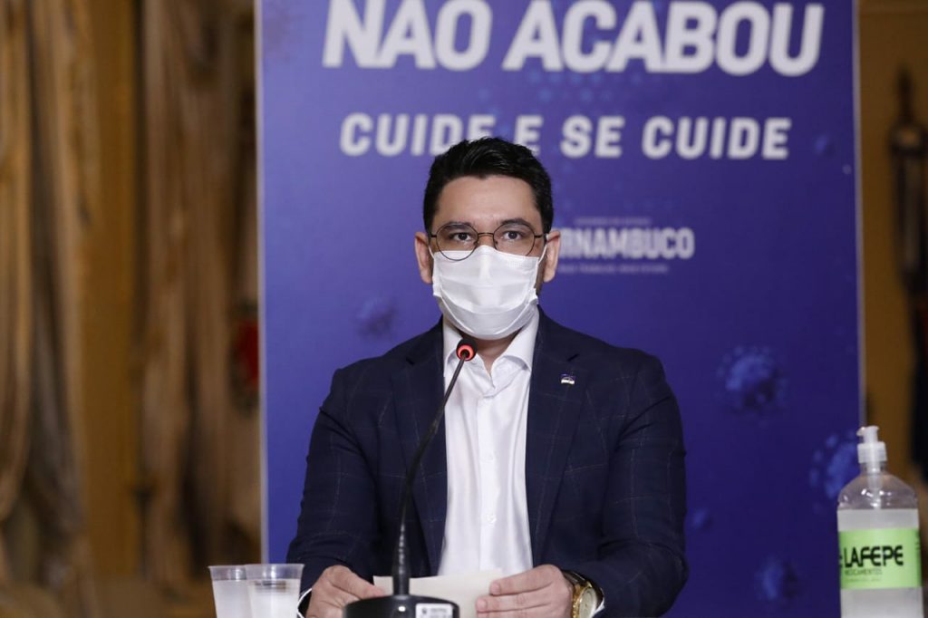 Cenário Político: Alberes é forte candidato para suceder Queiroz