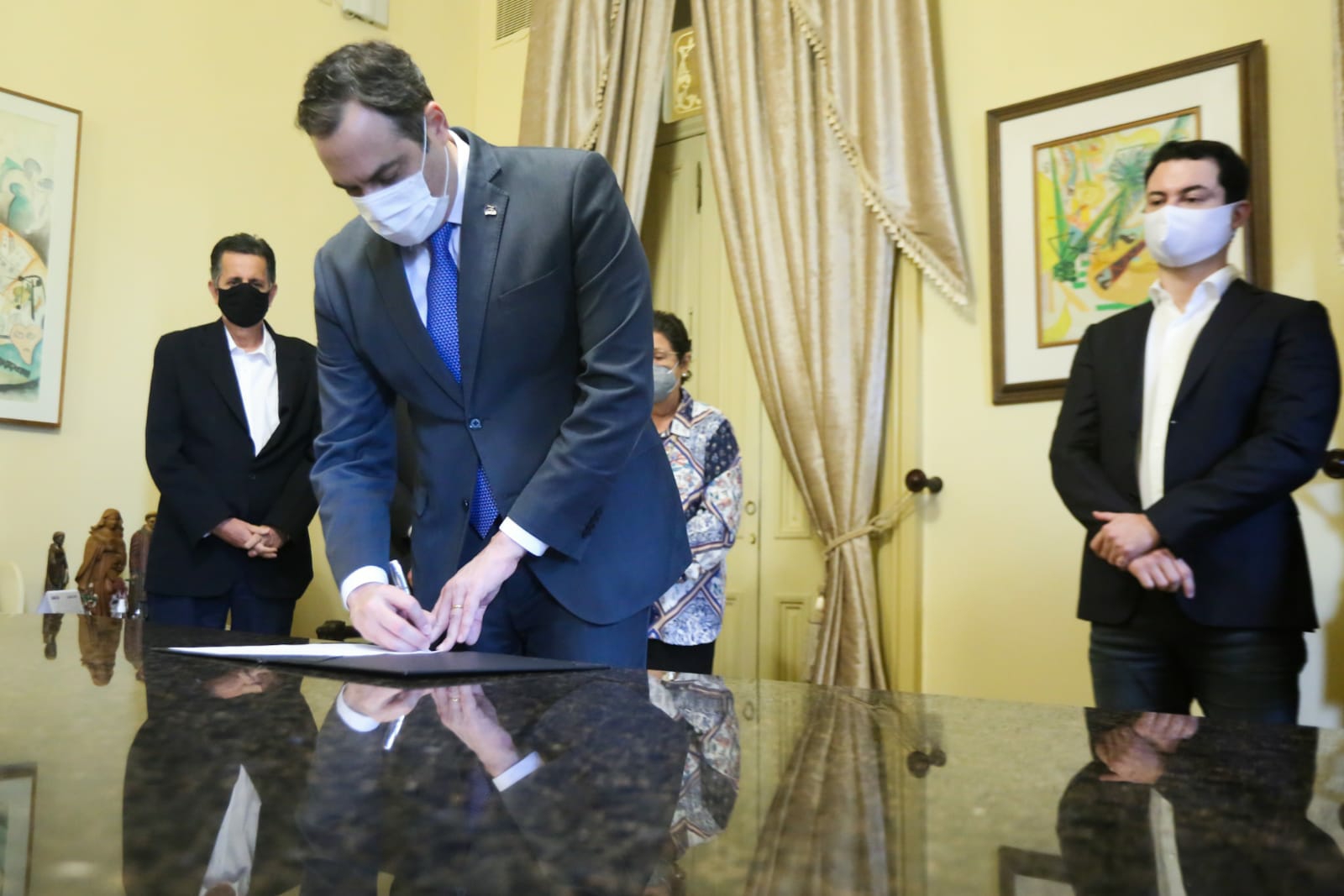 Marco Maciel é declarado Patrono do Legislador de Pernambuco